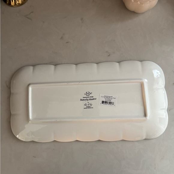 Butterfly Meadow Melamine Hors d New Lenox Butterfly Meadow Hors D’Oeuvre Tray - 14\